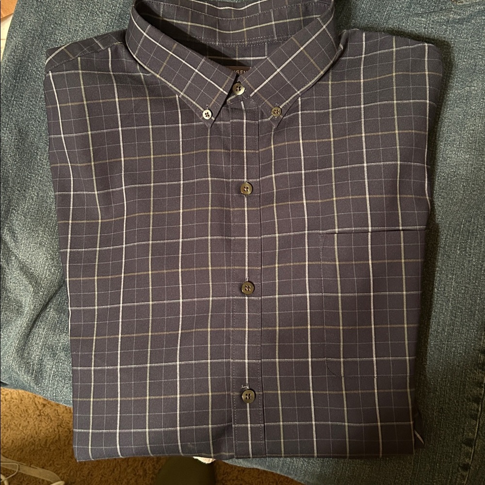 Van Heusen Flex XLT Navy Plaid NWOT